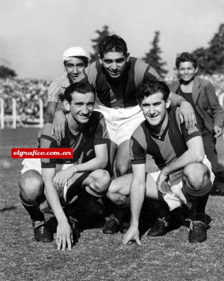 Imagen Farro, Martino y Pontoni . ¡90 goles en 1946! El GRAN TRIO del Santo.