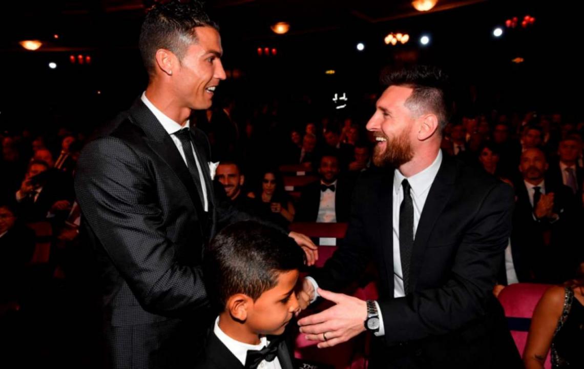 Imagen Messi y Cristiano, durante la gala de los premios The Best.