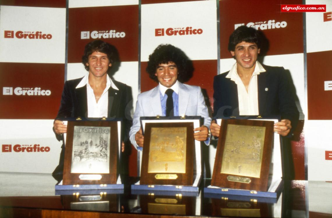 Imagen 1981. En El Gráfico se votó a los mejores jugadores de América del año y terminaron: 1ro. Diego Maradona (Boca), 2do. Arthur Coímbra “Zico” (Flamengo) y 3ro. Ubaldo Fillol (River).