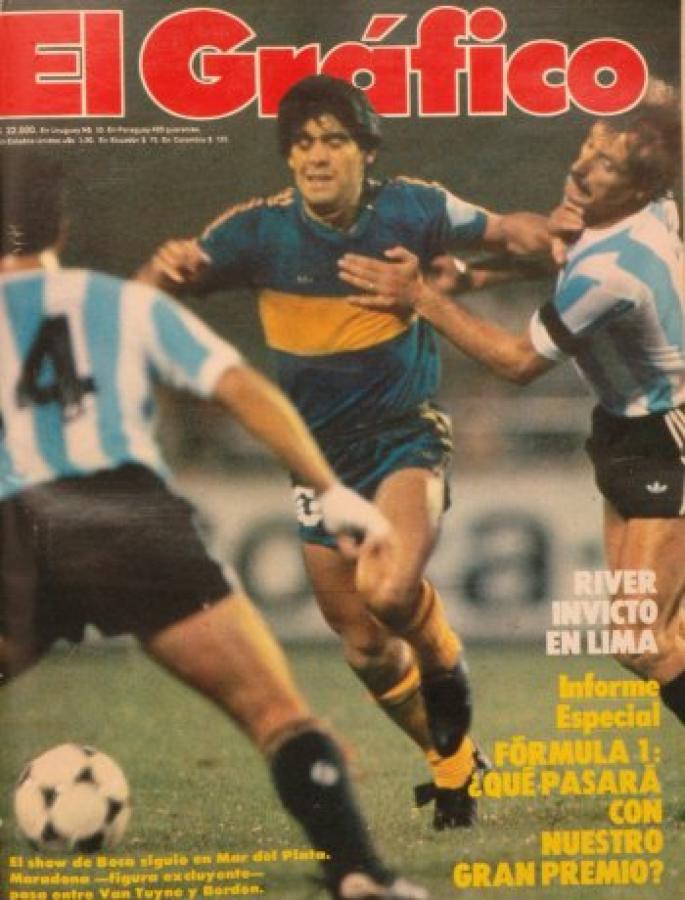 Imagen La tapa de El Gráfico reflejó la gran actuación de Maradona en Mar del Plata