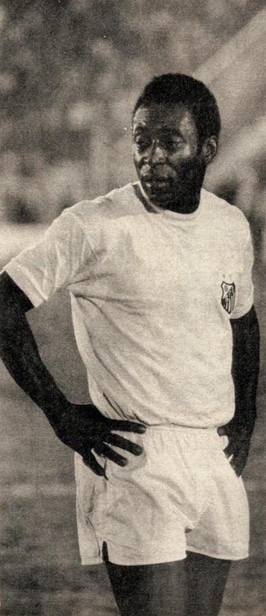 Imagen O Rei es uno de los jugadores más importantes de la historia del fútbol. Emblema absoluto del Santos, donde jugó entre 1956 y 1974.