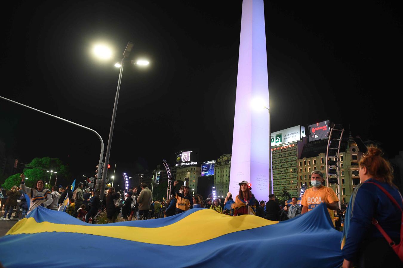 Imagen de Los hinchas de Boca celebraron la nueva conquista en el Obelisco