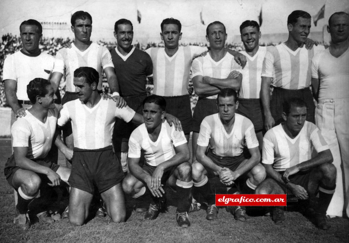 Imagen EG Stabile,-Salomon,-Estrada,-Alberti,-Minella,-Colombo,-Sbarra,-Sola,-Pedernera,-Moreno,-Marvezzi,-Sastre-y-Garcia-Seleccion-Nacional-Copa-America-1941