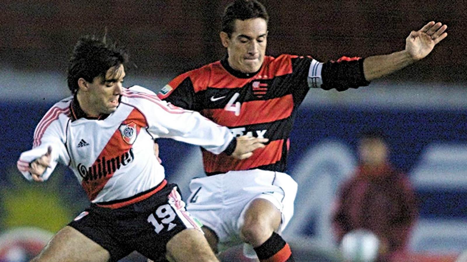 Imagen River ganó sus dos partidos contra el Flamengo en el Maracaná por la Mercosur 2000.