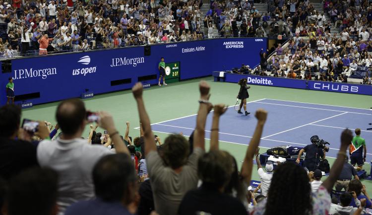 Imagen de La leyenda continúa: Serena Williams ganó y el retiro deberá esperar