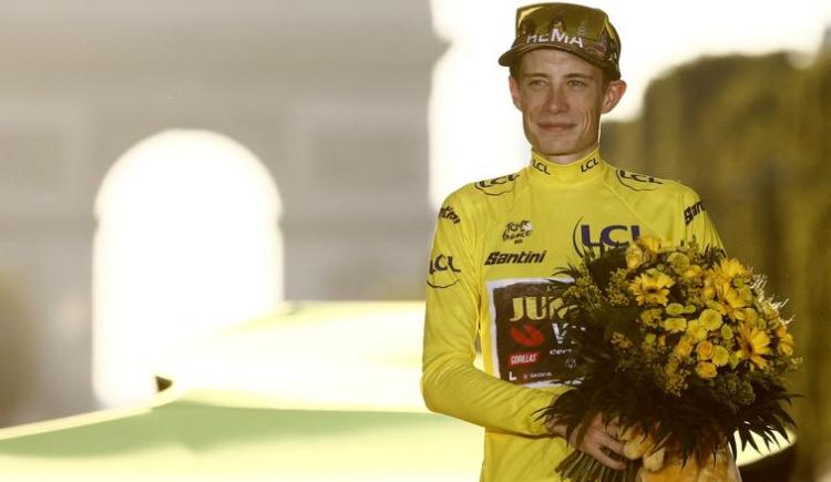 Imagen de Jonas Vingegaard se impuso en el Tour de France