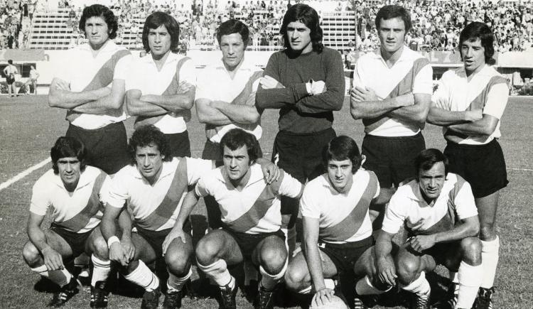 Imagen de River campeón del Metropolitano 1975