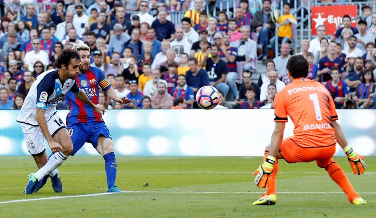 Imagen de Barcelona goleó al Deportivo, con el regreso de Messi