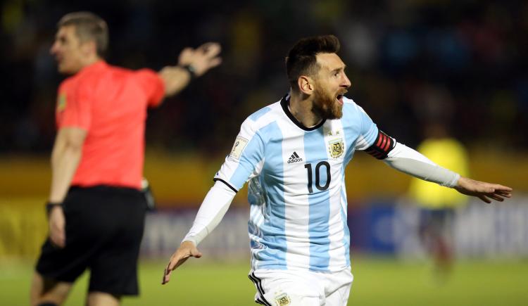 Imagen de La prensa española, rendida ante Messi