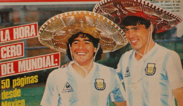 Imagen de 27 de mayo de 1986, Maradona y Passarella en la previa de México