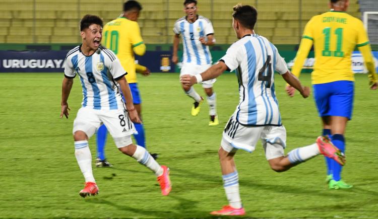 Imagen de El Sub-20 de Argentina igualó con Brasil