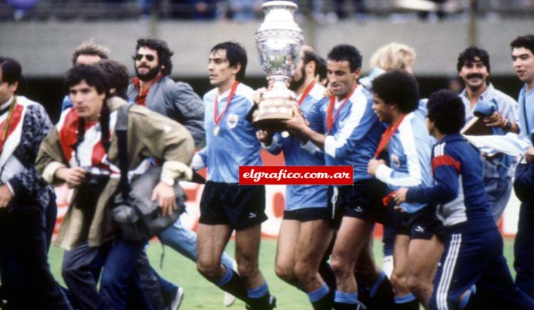 Imagen de 1987. El querido y glorioso fútbol uruguayo