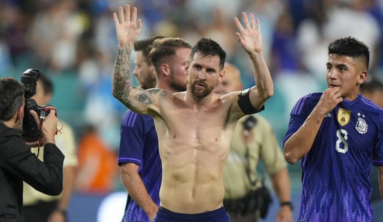 Imagen de El récord que alcanzará Lionel Messi si Argentina le gana a Jamaica