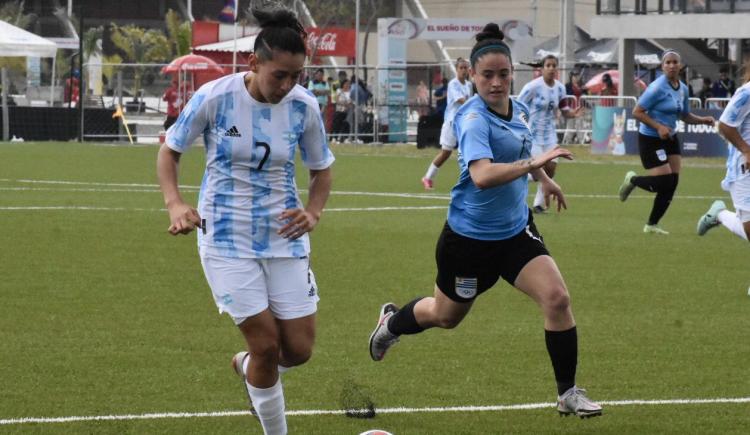 Imagen de Juegos Odesur: la Selección femenina de fútbol perdió ante Uruguay