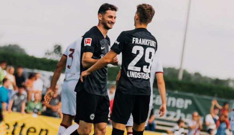 Imagen de Lucas Alario marcó un gol en el triunfo de Eintracht Frankfurt ante Torino