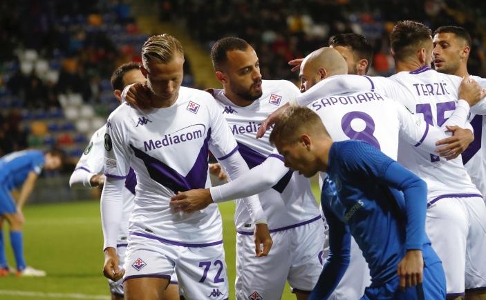 Imagen de Fiorentina goleó pero no pudo ganar su grupo