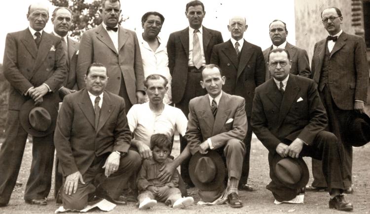 Imagen de 1937. Los fundadores de Independiente