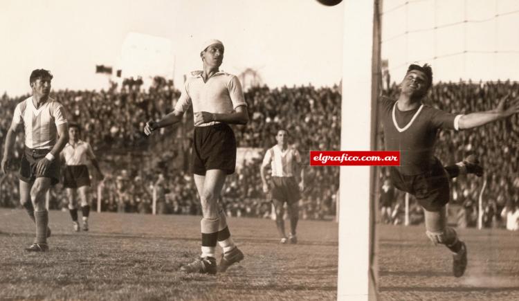 Imagen de 1937. Copa Lipton: Argentina 5 – 1 Uruguay