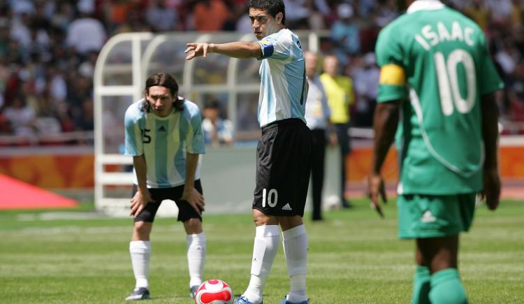 Imagen de "Fue hermoso verlo a Messi levantar la Copa del Mundo", expresó Riquelme
