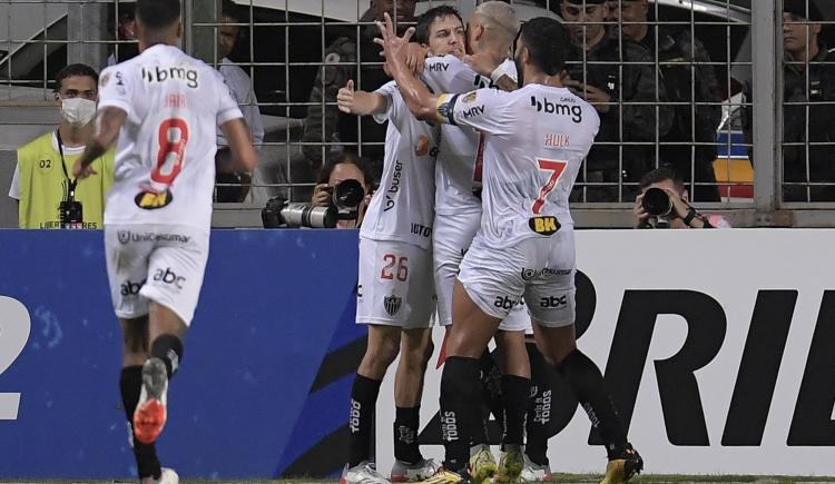 Imagen de Un gol de Nacho Fernández en la victoria de Atlético Mineiro
