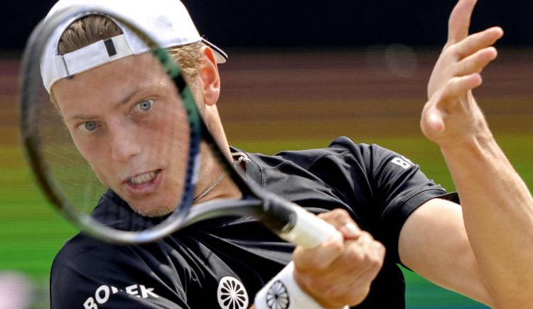Imagen de Tim van Rijthoven, el tenista sin victorias ATP que se consagró campeón